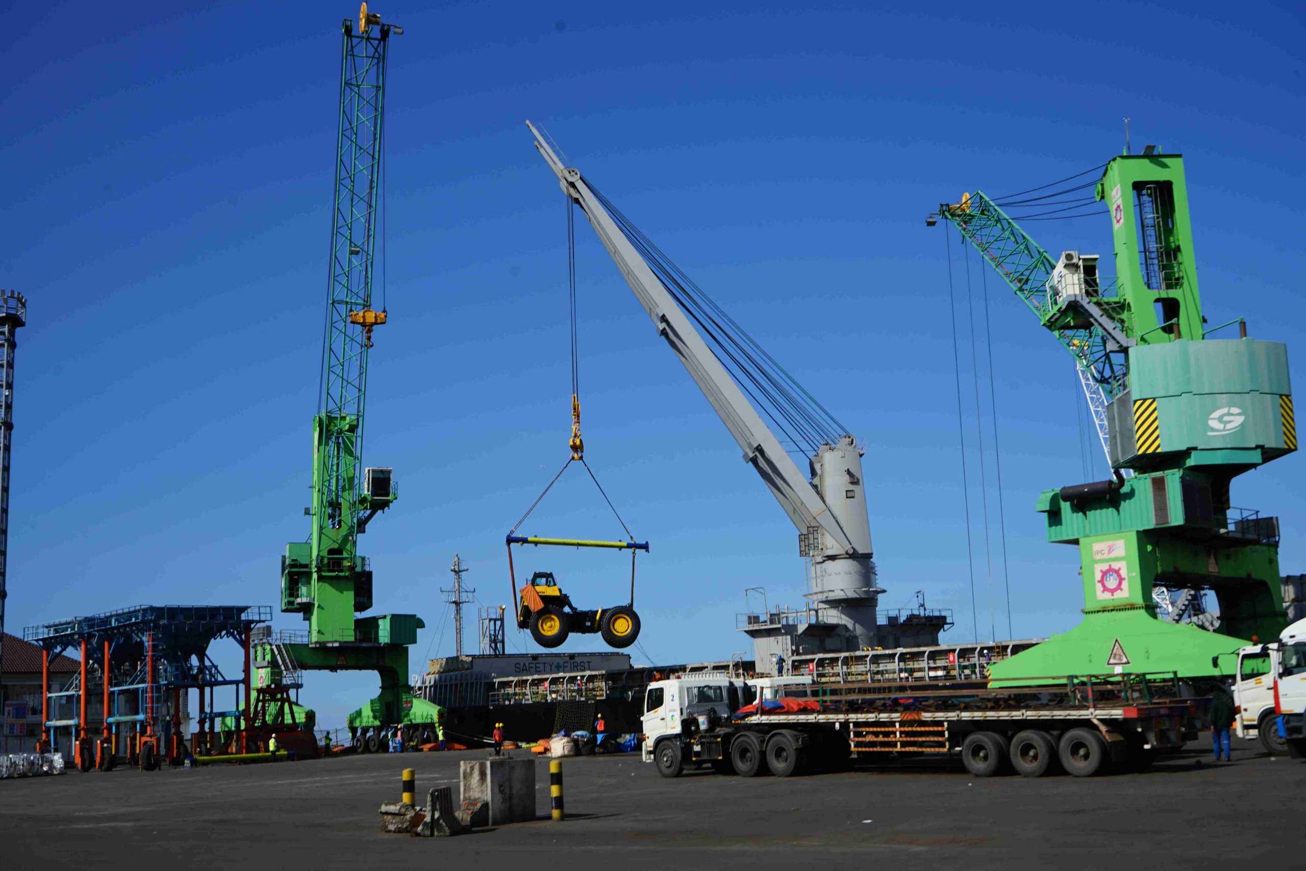 Pengembangan Terminal